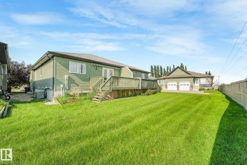 21 Willow Wood Court, Stony Plain, AB 