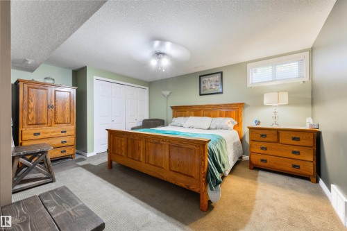 94 Wolf Crescent, Edmonton, AB 