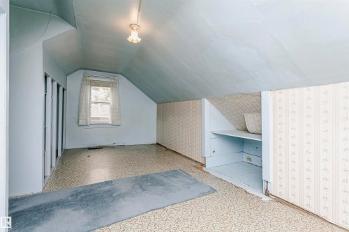 10105 98 Avenue, Morinville, AB - Indoor Photo Showing Other Room