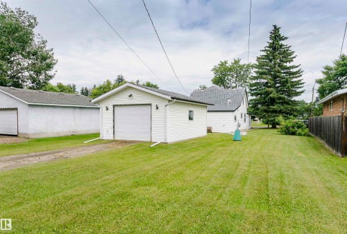 10105 98 Avenue, Morinville, AB - Outdoor With Exterior