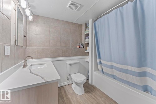 1802 12 Street, Cold Lake, AB - Indoor Photo Showing Bathroom