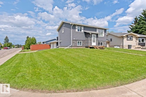 1802 12 Street, Cold Lake, AB - Outdoor