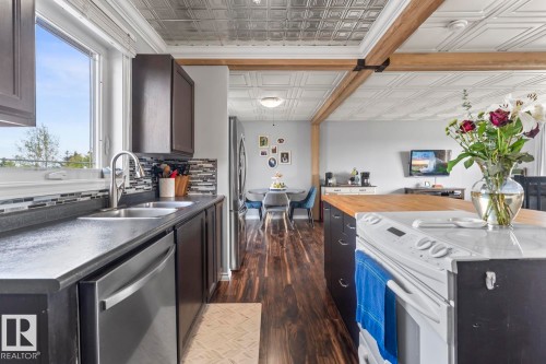 1802 12 Street, Cold Lake, AB - Indoor Photo Showing Kitchen With Double Sink