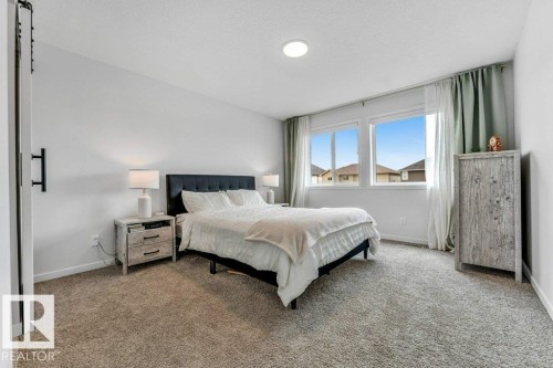 6921 54 Avenue, Beaumont, AB 