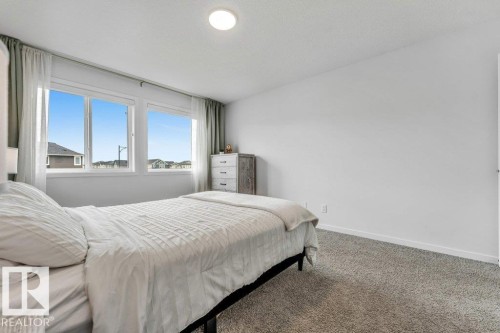 6921 54 Avenue, Beaumont, AB 