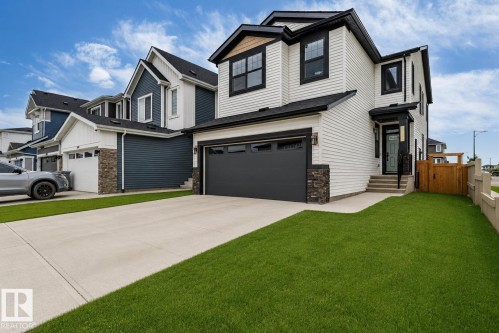 6921 54 Avenue, Beaumont, AB 