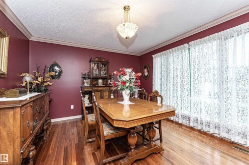 146 Twin Brooks Cove, Edmonton, AB 