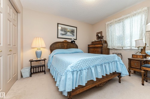 146 Twin Brooks Cove, Edmonton, AB 