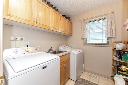 146 Twin Brooks Cove, Edmonton, AB 