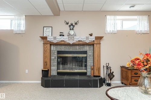 146 Twin Brooks Cove, Edmonton, AB 