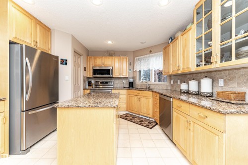 146 Twin Brooks Cove, Edmonton, AB 