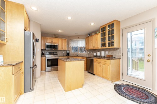 146 Twin Brooks Cove, Edmonton, AB 