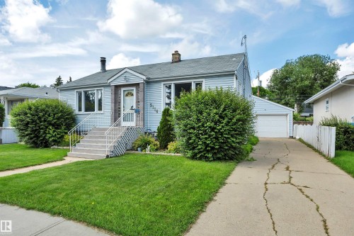 5114 47 Avenue, Leduc, AB 