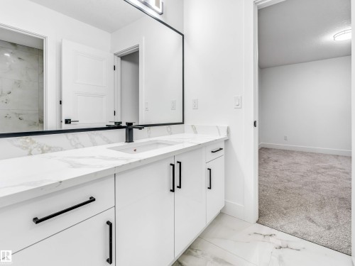 2346 63 Avenue, Rural Leduc County, AB - Indoor Photo Showing Bathroom