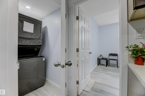 9823 227 Street Nw, Edmonton, AB - Indoor Photo Showing Laundry Room