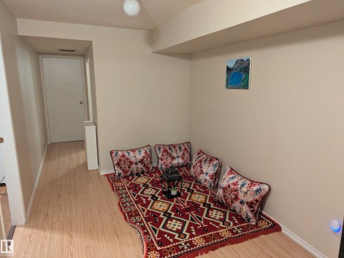 8916 83 Avenue, Edmonton, AB 