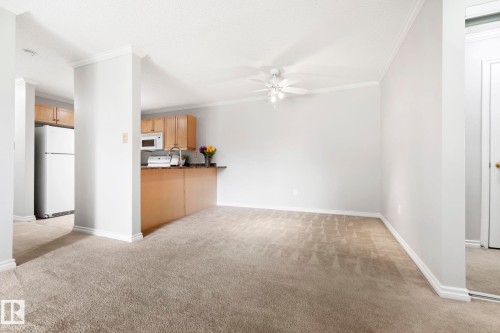212 40 Alpine Place, St. Albert, AB - Indoor