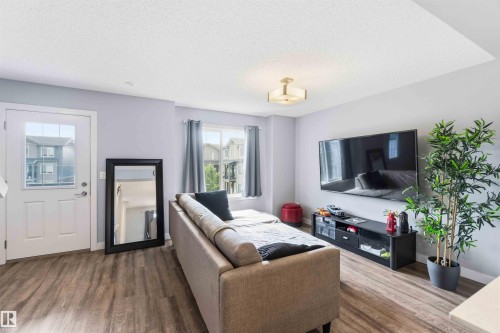 #53 3025 151 Av Nw, Edmonton, AB 