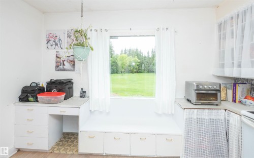 60417 Rge Rd 10, Rural Westlock County, AB - Indoor Photo Showing Other Room