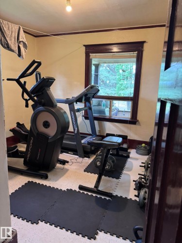60417 Rge Rd 10, Rural Westlock County, AB - Indoor Photo Showing Gym Room