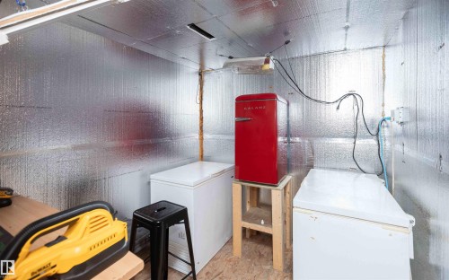 60417 Rge Rd 10, Rural Westlock County, AB - Indoor