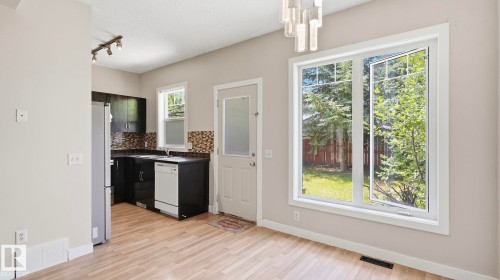 #24 6410 134 Av Nw, Edmonton, AB - Indoor