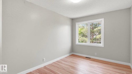 #24 6410 134 Av Nw, Edmonton, AB - Indoor Photo Showing Other Room