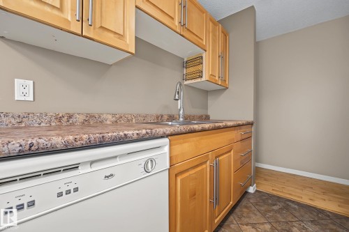 #301 8524 Gateway Bv Nw, Edmonton, AB 