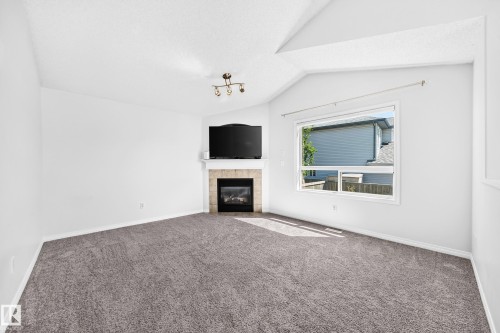11249 167A Avenue Nw, Edmonton, AB 