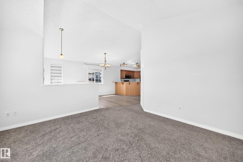 11249 167A Avenue Nw, Edmonton, AB 