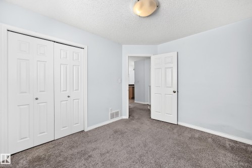 11249 167A Avenue Nw, Edmonton, AB 