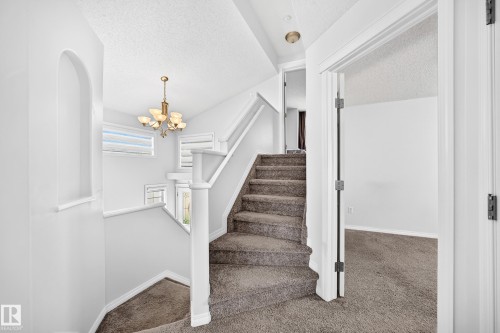 11249 167A Avenue Nw, Edmonton, AB 