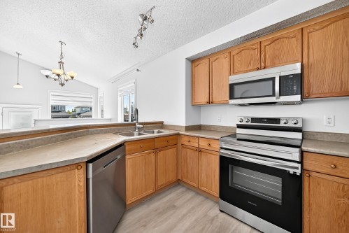 11249 167A Avenue Nw, Edmonton, AB 