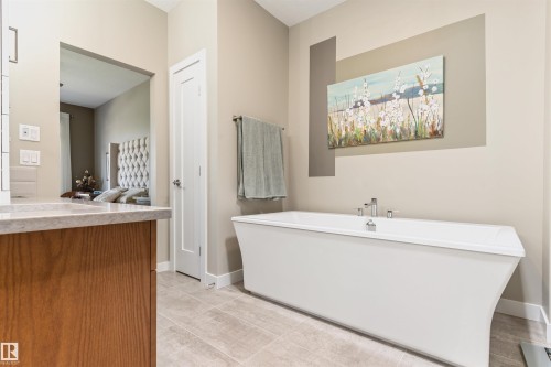 4504 Westcliff Terrace Sw, Edmonton, AB 