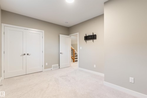 4504 Westcliff Terrace Sw, Edmonton, AB 