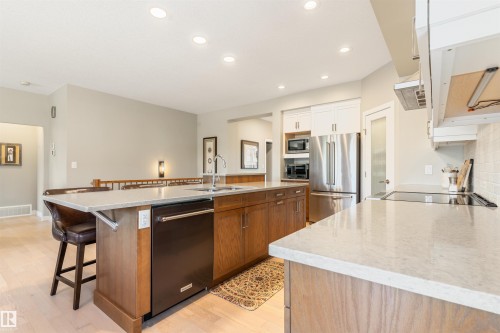 4504 Westcliff Terrace Sw, Edmonton, AB 