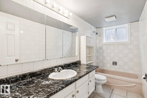 9312 151 Avenue Nw, Edmonton, AB 