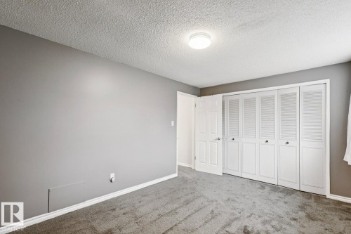 9312 151 Avenue Nw, Edmonton, AB 
