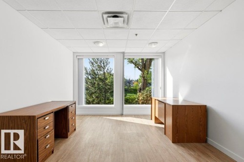 #101 14 Mission Av, St. Albert, AB 