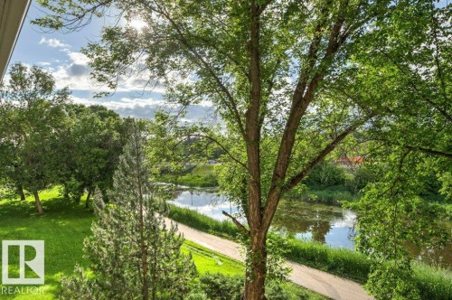 #101 14 Mission Av, St. Albert, AB 