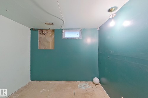 Basement - 209 Dickinsfield Court Nw, Edmonton, AB 