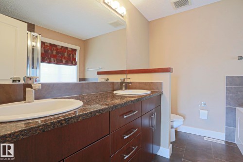 2529 Pegasus Boulevard Nw, Edmonton, AB 