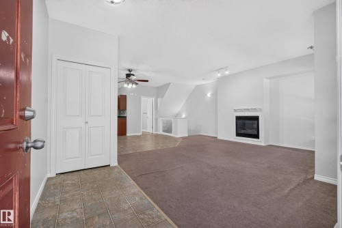 Living room - #113 3010 33 Av Nw, Edmonton, AB 