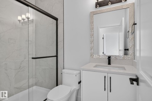 109 Westwind Drive, Spruce Grove, AB - Indoor Photo Showing Bathroom