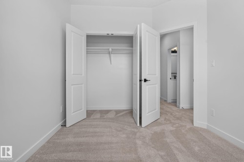 109 Westwind Drive, Spruce Grove, AB - Indoor Photo Showing Other Room
