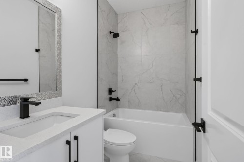 109 Westwind Drive, Spruce Grove, AB - Indoor Photo Showing Bathroom