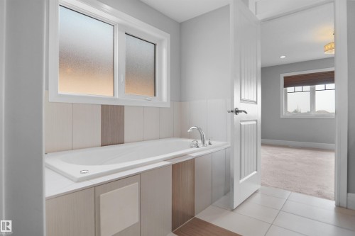 13055 164 Avenue Nw, Edmonton, AB 