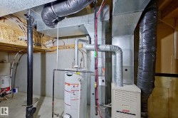 Lennox furnace and water heater installation in a utility space - 