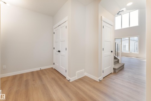 117 Garneau Gate, Spruce Grove, AB - Indoor Photo Showing Other Room