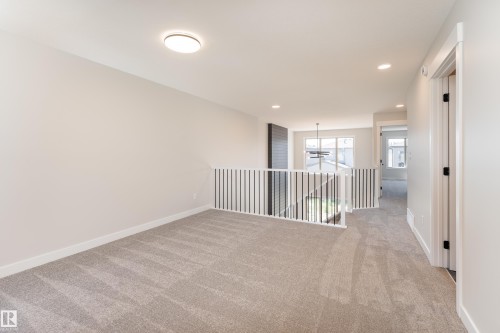 117 Garneau Gate, Spruce Grove, AB - Indoor Photo Showing Other Room